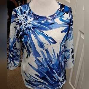 Alfred Dunner Women's Floral Top With Embellishments  Size PM